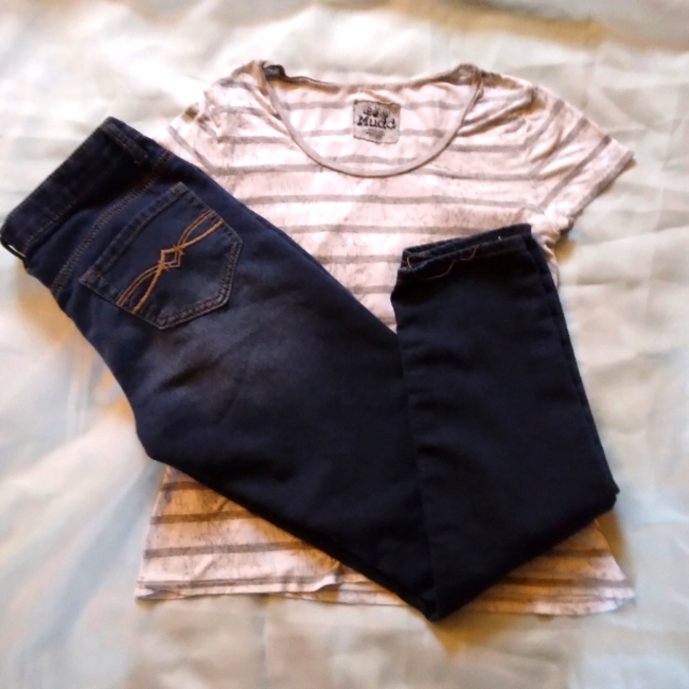 Girl's Mudd Bundle shirt medium,  Jeans size 16 in Girl's, alot of streach.